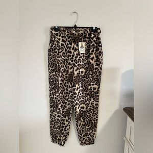 Easel Leopard Print Belted Cargo Jogger Pants - NWT 🏷️